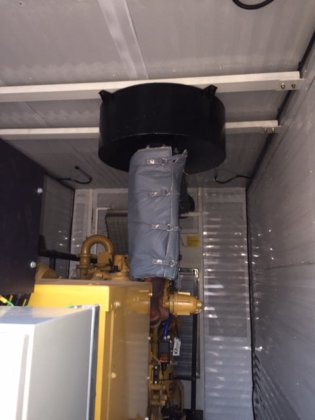 集装箱式卡特彼勒 170 千瓦、天然气、480 伏发电机组