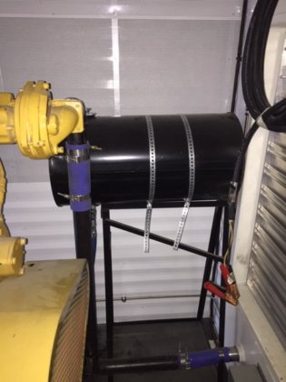 集装箱式卡特彼勒 170 千瓦、天然气、480 伏发电机组