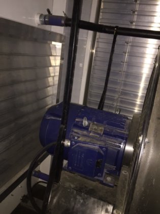 集装箱式卡特彼勒 170 千瓦、天然气、480 伏发电机组