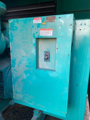 康明斯 GTA 28，480 千瓦，480 伏发电机