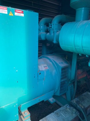 康明斯 GTA 28，480 千瓦，480 伏发电机