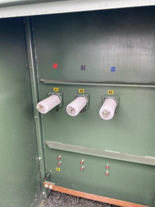 GE 工业系统 2000KVA 垫装变压器