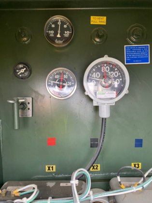 GE 工业系统 2000KVA 垫装变压器