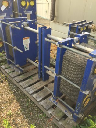 熱交換器 最大W.P. 100psi @ 220-deg