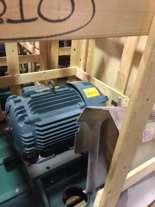 2台のPCCポンプとバルドール30馬力モーター