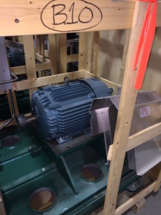 2台のPCCポンプとバルドール30馬力モーター