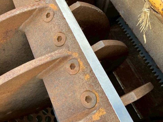 2017 MOROOKA MC-300D