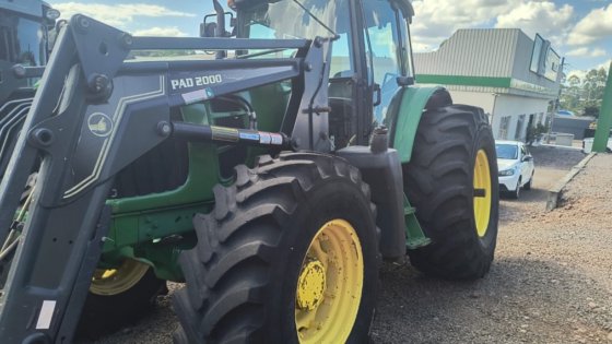 2016 JOHN DEERE 6145J
