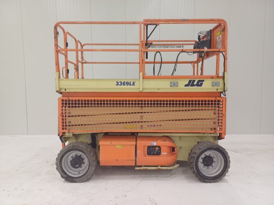 2012 JLG 3369LE