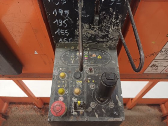 2012 JLG 3369LE