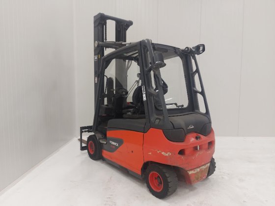 2016 LINDE E30L-01