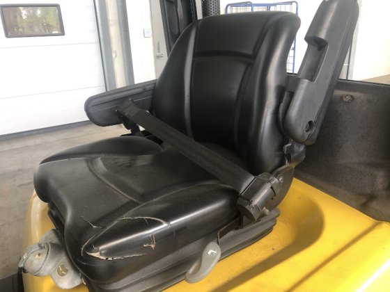 2014 YALE GLP30VX
