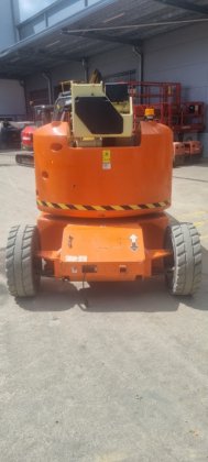 2014 JLG E450AJ