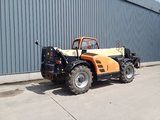 2014 JLG 4014PS