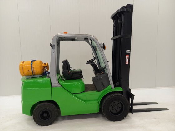 2011 CESAB M335G