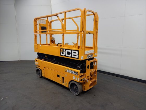 2017 JCB S2032E