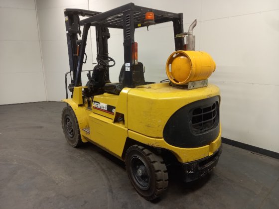 2003 CATERPILLAR GP40K