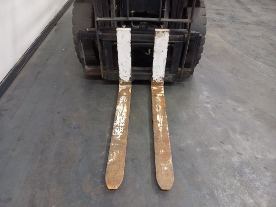 2003 CATERPILLAR GP40K