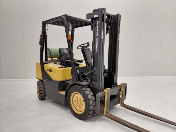 2006 DAEWOO G25E-3