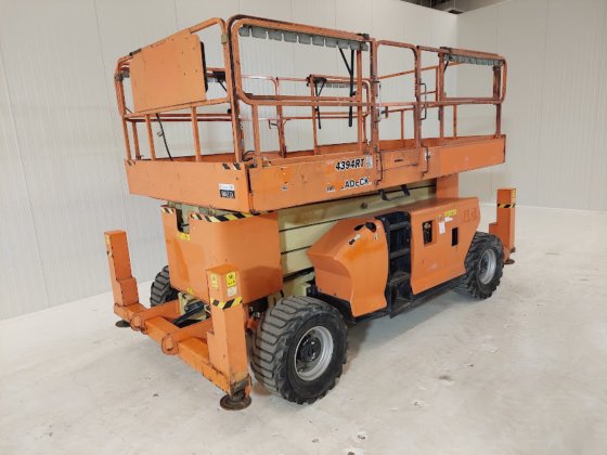 2014 JLG 4394RT