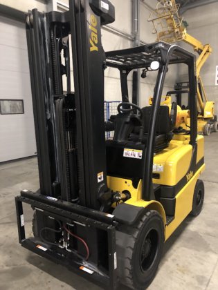 2019 YALE GLP30VX