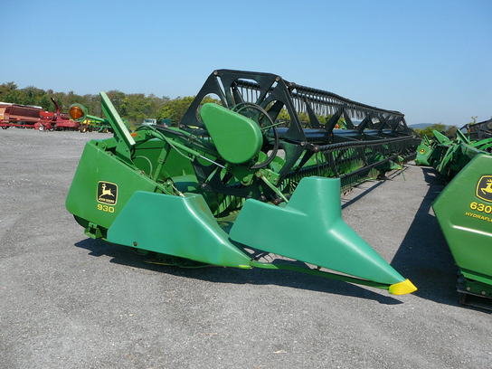 1996 John Deere 930F in