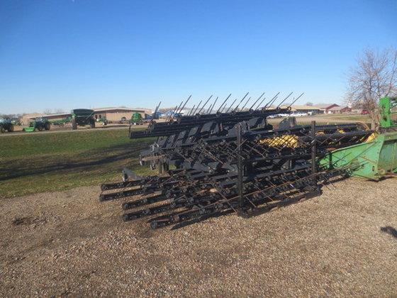 2012 John Deere 5 Bar