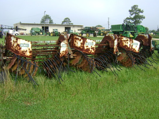 1999 KMC 636 in Atmore,