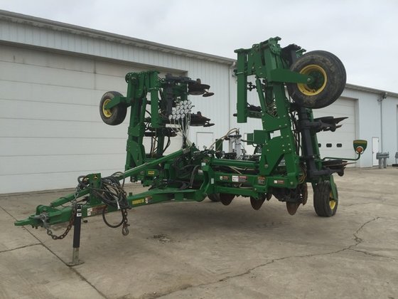 2011 John Deere 2510H in