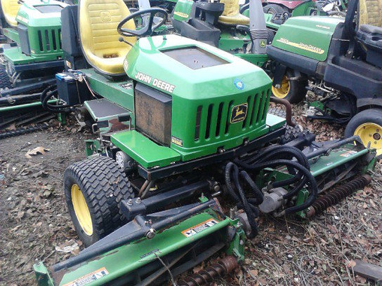 John Deere 2653A in Calverton,