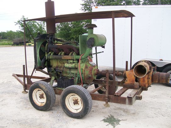 John Deere 631DR in Comanche,