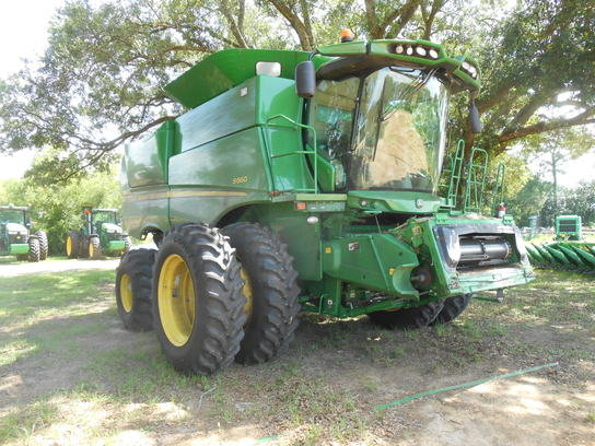 2012 John Deere S660 in