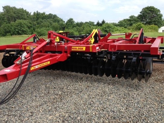 2013 McFarlane RD-4020-RB6 in Fredericksburg,
