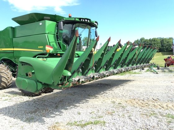 2008 John Deere 612C in