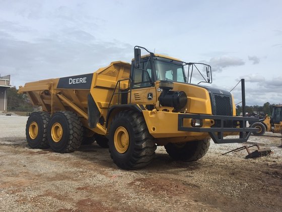 2007 John Deere 400D in