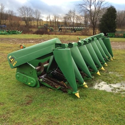 1997 John Deere 893 in
