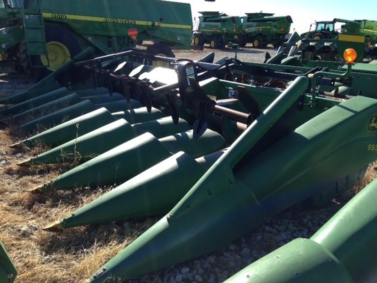 2006 John Deere 893 in