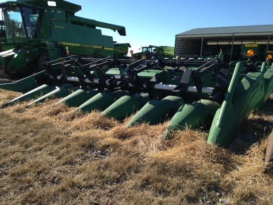 2006 John Deere 893 in