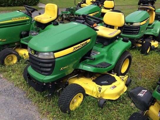 2006 John Deere X340 in