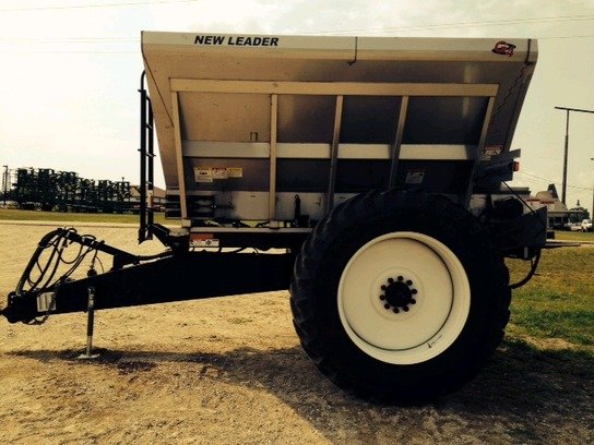 2012 New Leader L3030G4 in
