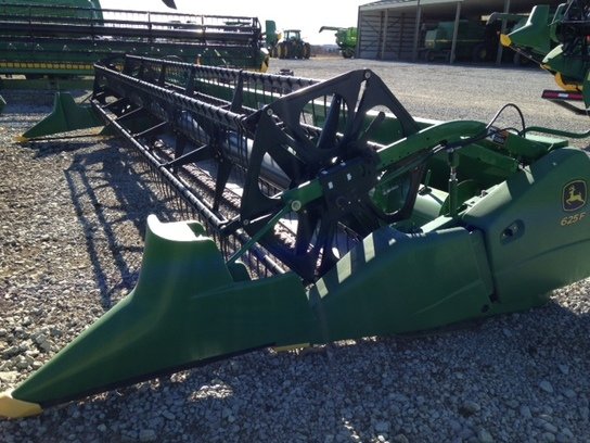 2009 John Deere 625F in
