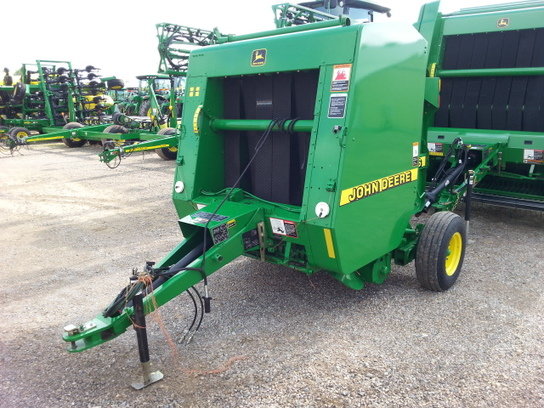 2002 John Deere 446 in