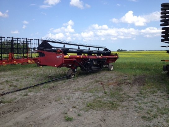 2004 Case IH 1042 in