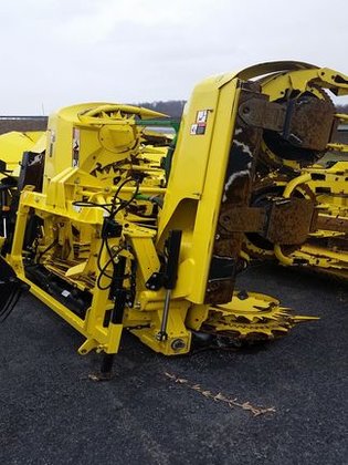 2013 John Deere 698 in