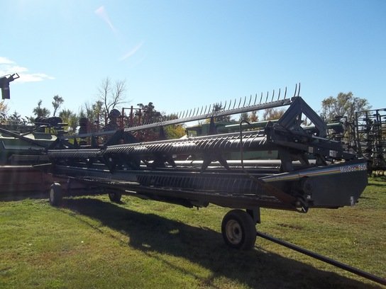 1997 MacDon 960 in Lemmon,