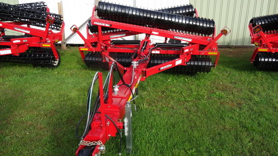 Brillion XL Series in Jonesville,