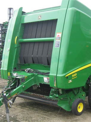 2013 John Deere 569 Premium