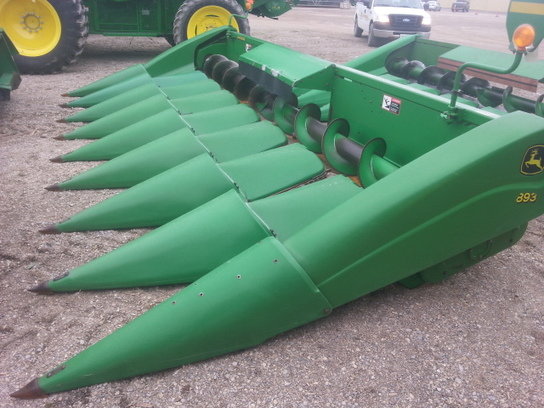 2004 John Deere 893 in
