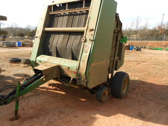 1991 John Deere 535 in