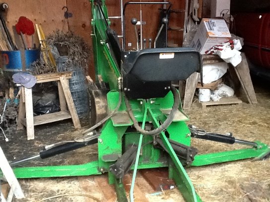 2007 John Deere 8B in